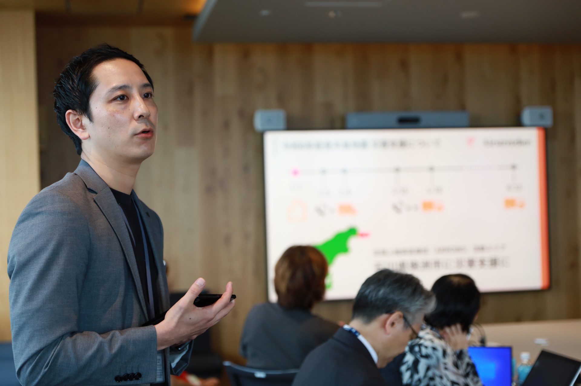 【開催報告】企業向け災害支援勉強会「効果的な緊急災害支援に向けて、企業ができる備えとは?」 7 IMG 2338